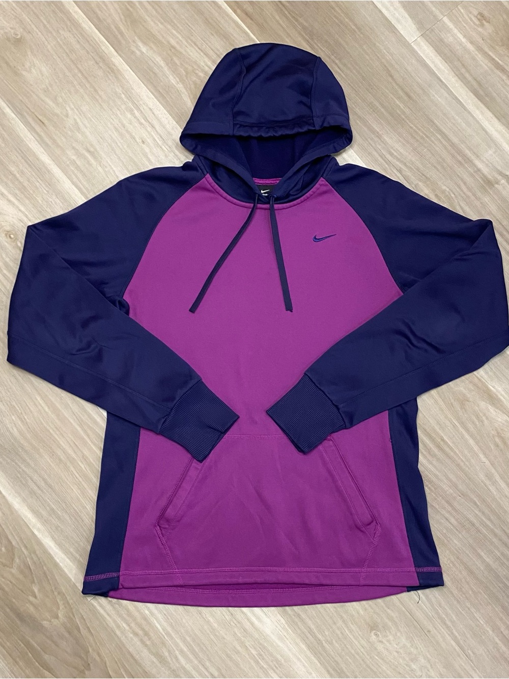 Purple Block Color Therma-Fit Pull Over Nike Hoodie Size Medium